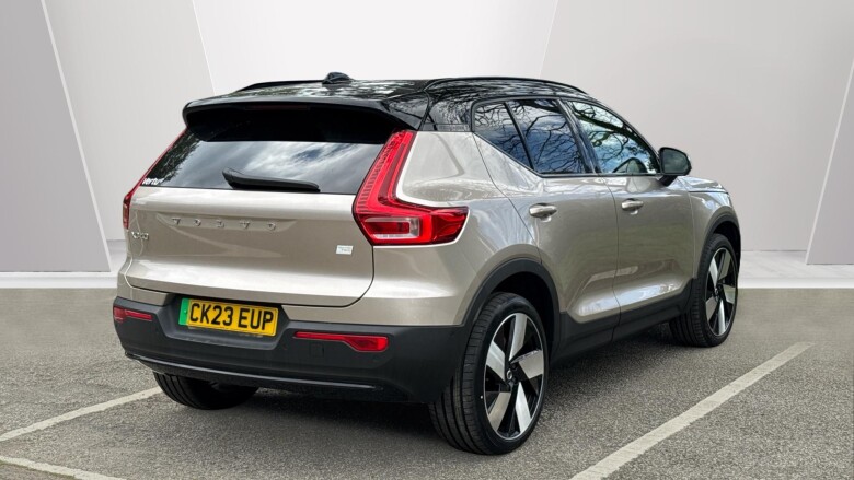 Volvo XC40 300kW Recharge Twin Ultimate 78kWh 5dr AWD Auto Electric Estate